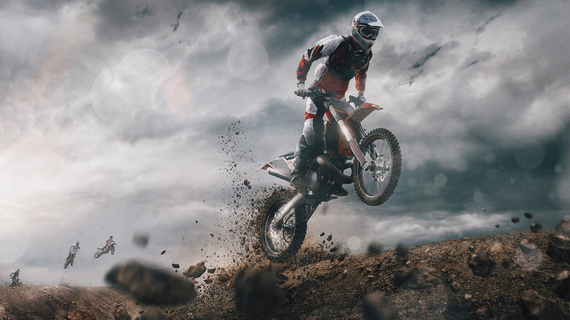 “泥浆狂潮：越野赛段的生死较量”，泥浆大赛视频